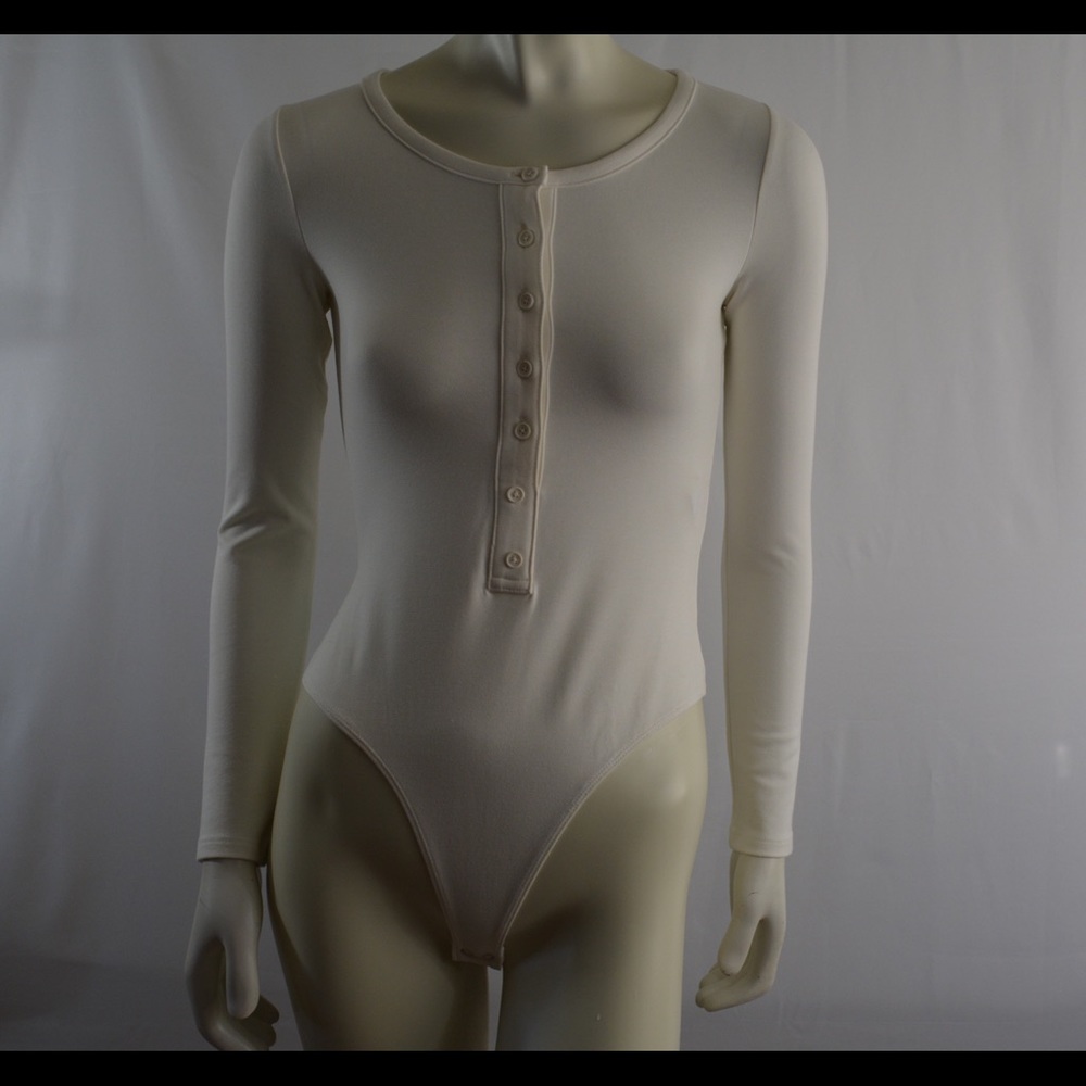Woman Cream Henley THICK WINTER BODYSUIT🤤